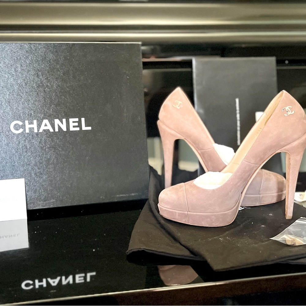 Gorgeous nude CHANEL platform stilettos.